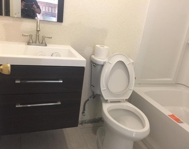4468 49th St - Photo Thumbnail 7