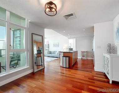 1205 Pacific Hwy - Photo Thumbnail 4