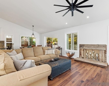 2416 Majano Pl - Photo Thumbnail 1