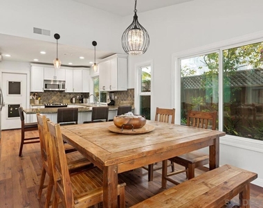 2416 Majano Pl - Photo Thumbnail 3