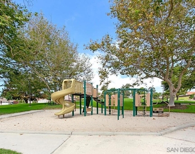 2416 Majano Pl - Photo Thumbnail 15