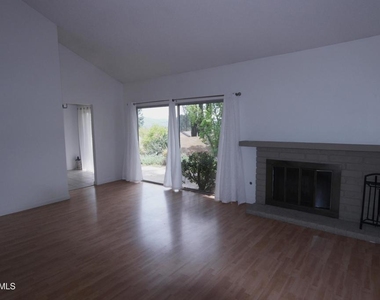 157 Conifer Circle - Photo Thumbnail 1