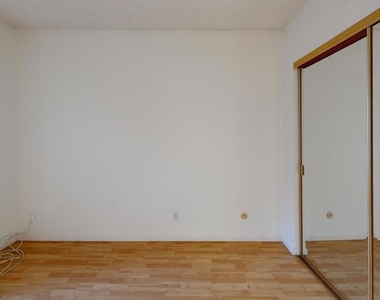 157 Conifer Circle - Photo Thumbnail 10