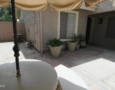 157 Conifer Circle - Photo Thumbnail 16