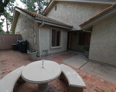 157 Conifer Circle - Photo Thumbnail 17