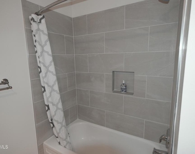 157 Conifer Circle - Photo Thumbnail 8