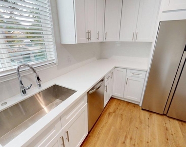 936 Calle Pensamiento - Photo Thumbnail 7