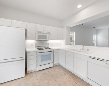 78685 Rockwell Circle - Photo Thumbnail 12
