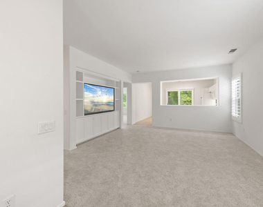 78685 Rockwell Circle - Photo Thumbnail 6