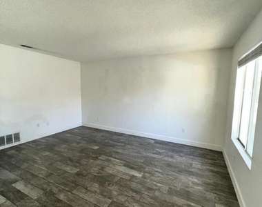 82567 Avenue 48 - Photo Thumbnail 10
