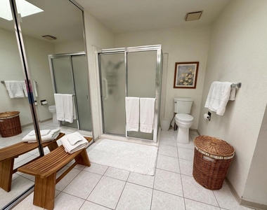 231 Santa Barbara Circle - Photo Thumbnail 12