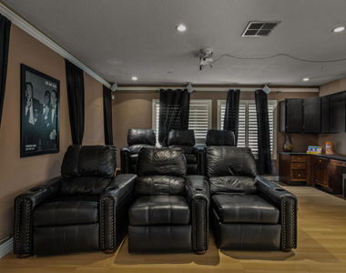 502 E Molino Road - Photo Thumbnail 47