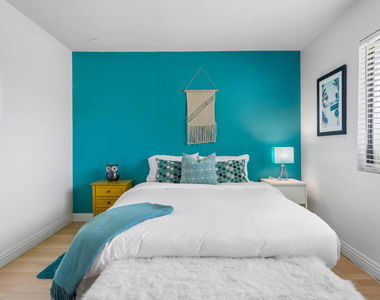 502 E Molino Road - Photo Thumbnail 23