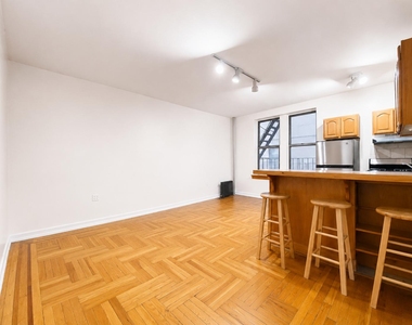 707 West 171st Street - Photo Thumbnail 7