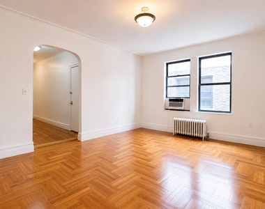652 West 163rd Street - Photo Thumbnail 2
