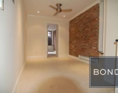 60 Avenue B - Photo Thumbnail 5