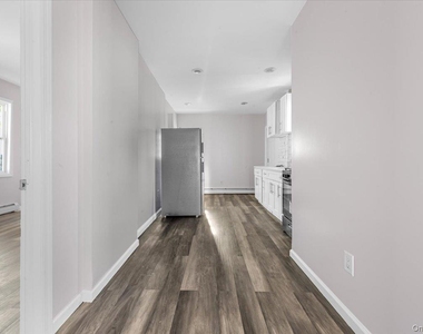 13-23a Mcbride Street - Photo Thumbnail 9