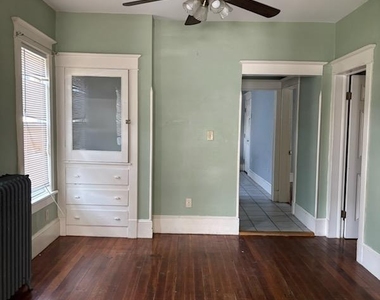 64 Maple Street - Photo Thumbnail 4