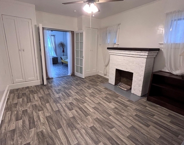 298 Highland Avenue - Photo Thumbnail 7