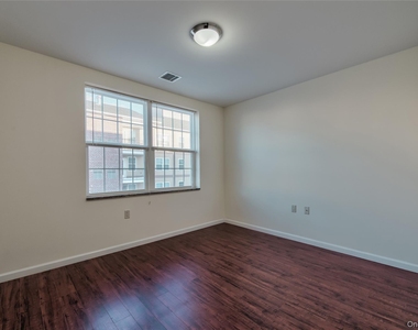 200 Carney Street - Photo Thumbnail 13