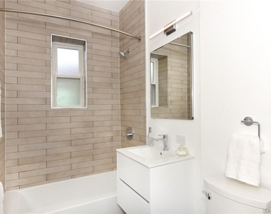 245 Wolfs Lane - Photo Thumbnail 9