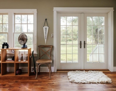 215 Moore Road - Photo Thumbnail 14