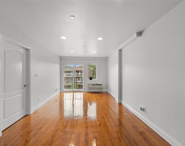 69-07 43 Avenue - Photo Thumbnail 7