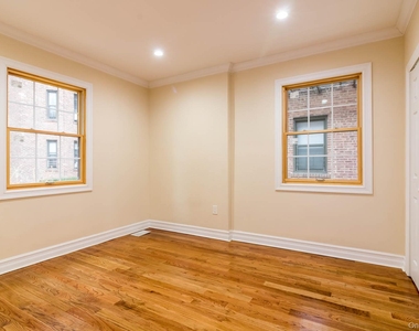 8431 Beverly Road - Photo Thumbnail 15