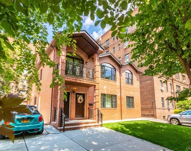 8431 Beverly Road - Photo Thumbnail 19