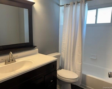 266 Central Park Road - Photo Thumbnail 16