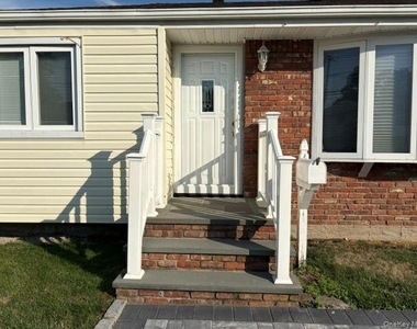 266 Central Park Road - Photo Thumbnail 1