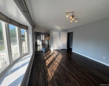 266 Central Park Road - Photo Thumbnail 5