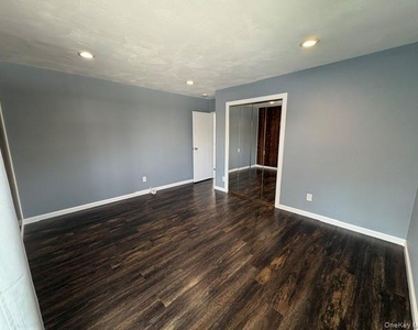 266 Central Park Road - Photo Thumbnail 10