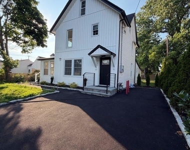 227 N Railroad Avenue - Photo Thumbnail 1