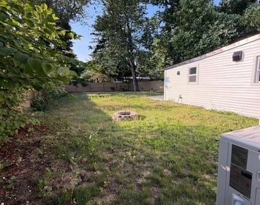 227 N Railroad Avenue - Photo Thumbnail 13