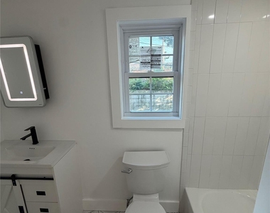 227 N Railroad Avenue - Photo Thumbnail 12