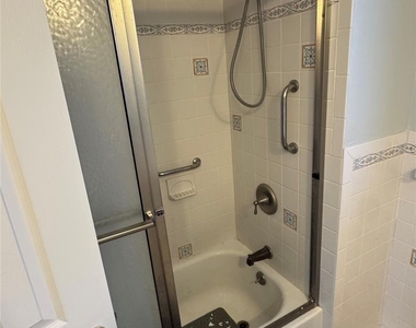 19 Chestnut Street - Photo Thumbnail 3