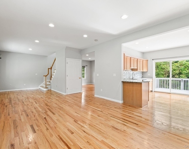436 Jessup Road - Photo Thumbnail 7