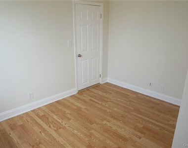 80 Dunwoodie Street - Photo Thumbnail 10