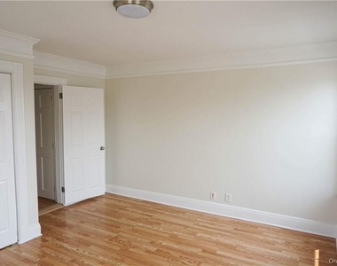 80 Dunwoodie Street - Photo Thumbnail 7
