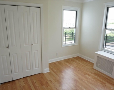 80 Dunwoodie Street - Photo Thumbnail 9