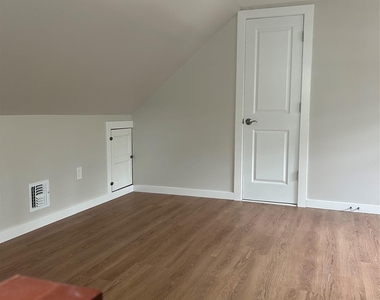 66 Magnolia Drive - Photo Thumbnail 10
