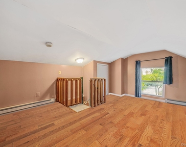 93 Maple Road - Photo Thumbnail 21
