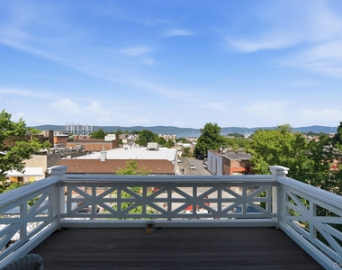 54 N Broadway - Photo Thumbnail 16