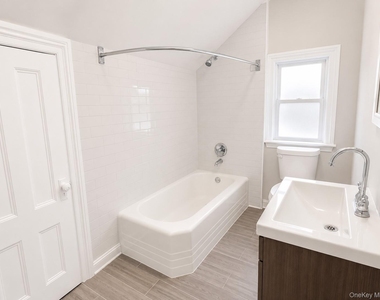 167 Liberty Street - Photo Thumbnail 5