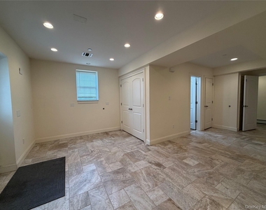 78 Fremont Street - Photo Thumbnail 19