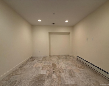 78 Fremont Street - Photo Thumbnail 20