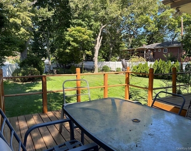 2 Stuart Drive - Photo Thumbnail 18