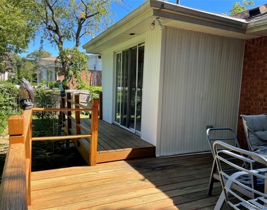 2 Stuart Drive - Photo Thumbnail 17