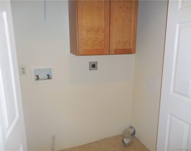 43 S Ohioville Road - Photo Thumbnail 27